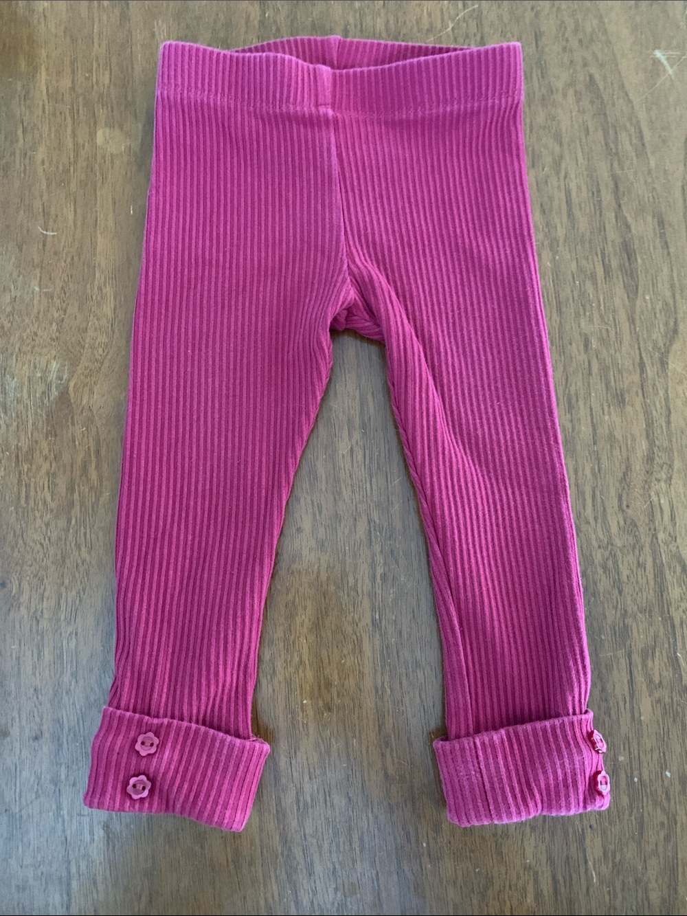 ๐5/$25 Girls' Ribbed Raspberry Pink Leggings with Button-Cuff Detail